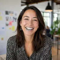 Amelie Laurent customer portrait