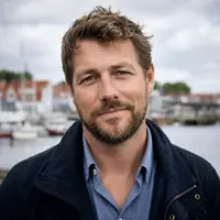 Henrik Larsen customer portrait